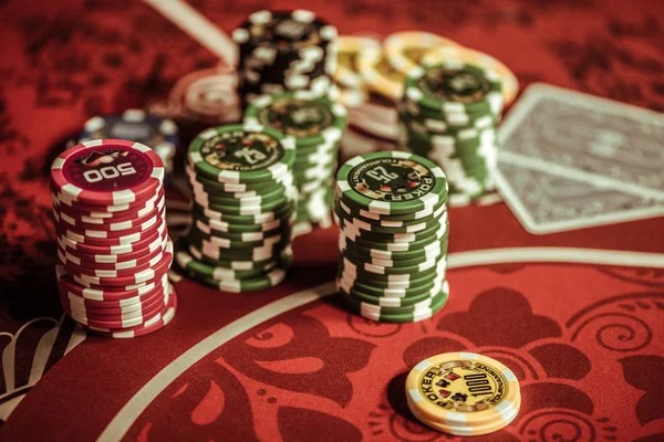 togel What Makes Aviator Stand Out